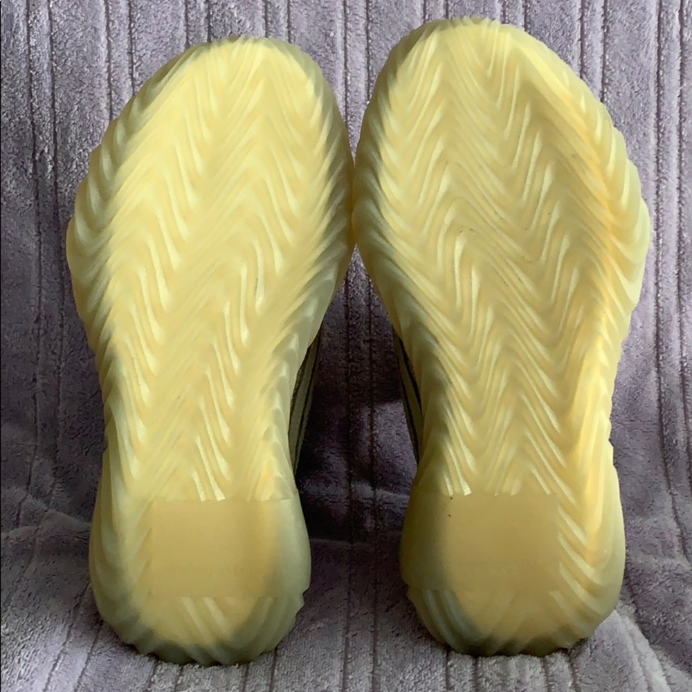 Adidas - Picture 4 of 8